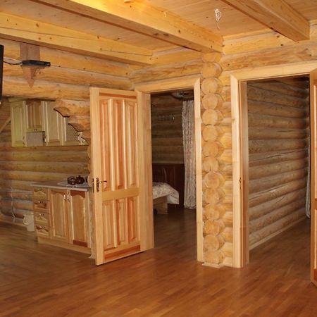 Privatna Sadiba Chalet Oryavchyk Exterior photo