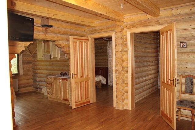 Privatna Sadiba Chalet Oryavchyk Exterior photo